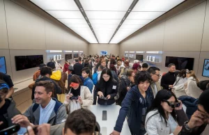 Revolutionary Apple Glasses: Here’s When They Might Hit the Market